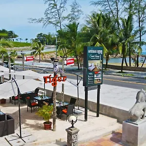 Pensión Sunset Lounge